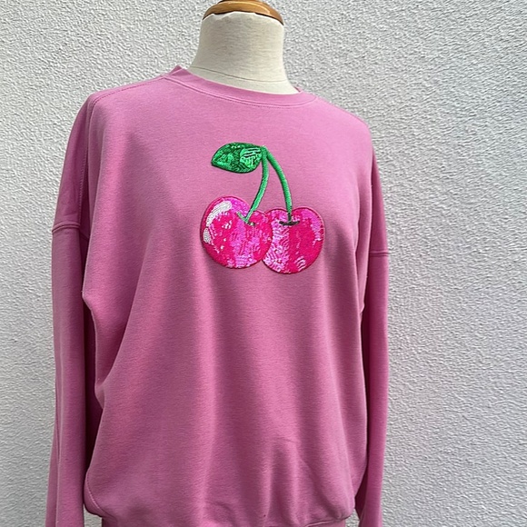 Mauve Pink Oversized Sweatshirt with Sequin Cherry Applique | Size M (NWT) - Picture 3 of 3